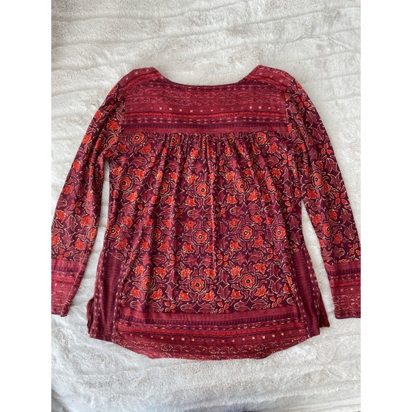 Lucky brand 3/4 sleeve top. Size small - Picture 2 of 4
